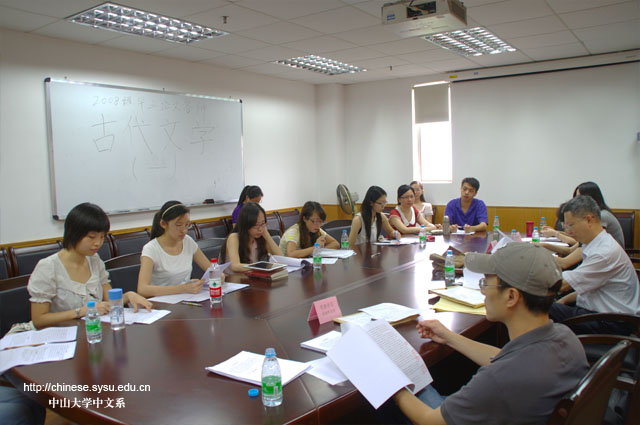 2008级本科毕业论文答辩会顺利完成